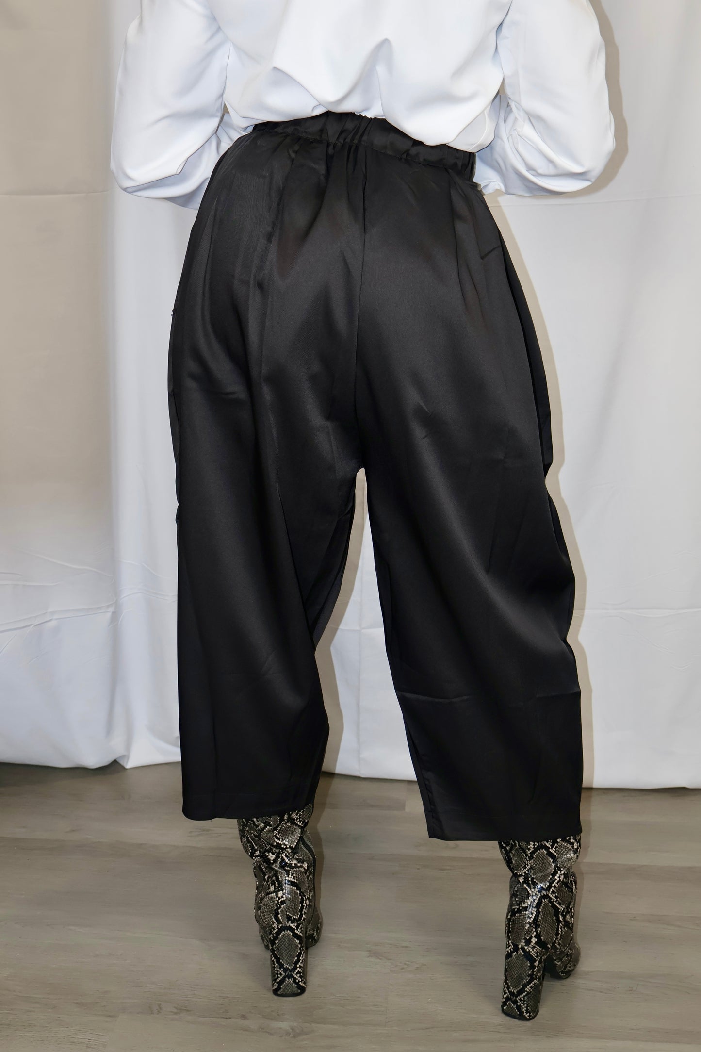 Wide Loose Pleated Pants